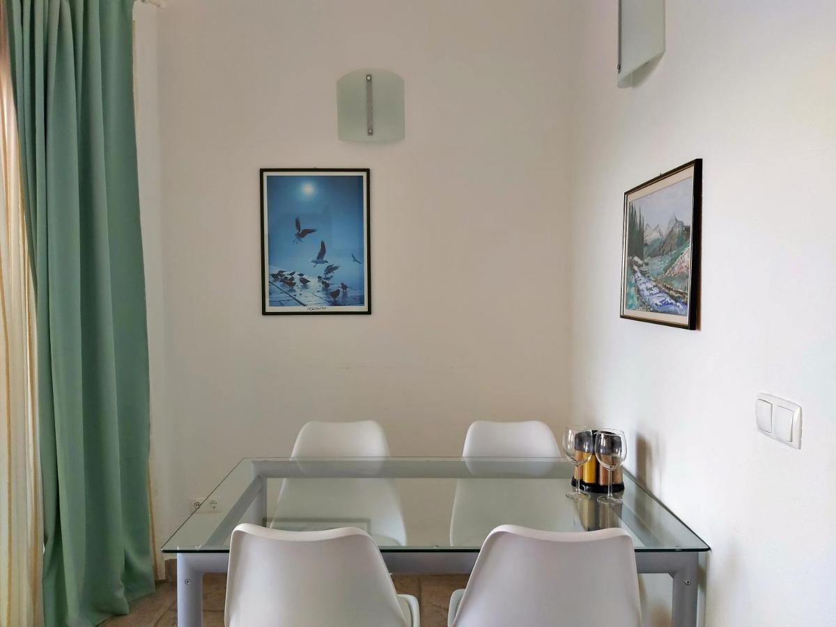 Apartments Borak 奥米什 外观 照片